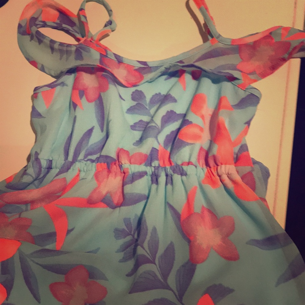 Girl’s summer dress